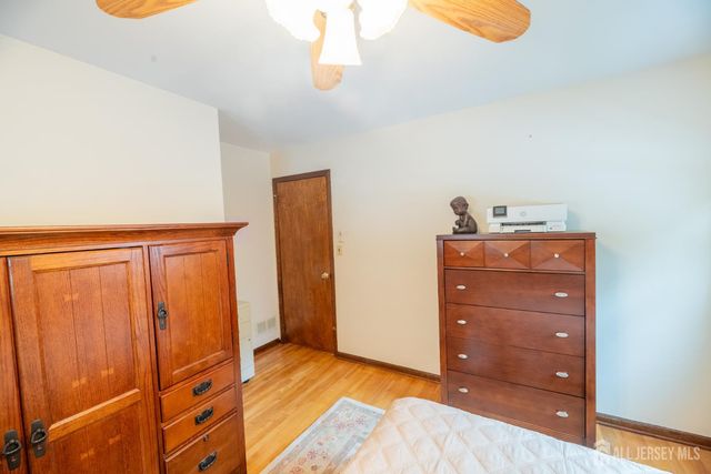 3817 Park Avenue, Edison, NJ 08820