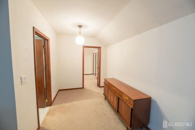 3817 Park Avenue, Edison, NJ 08820