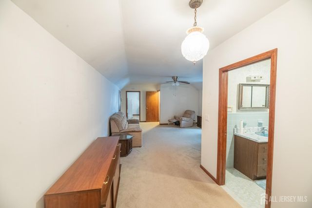 3817 Park Avenue, Edison, NJ 08820