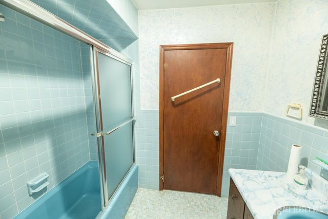 3817 Park Avenue, Edison, NJ 08820