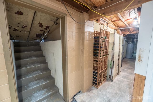 3817 Park Avenue, Edison, NJ 08820