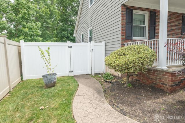 3817 Park Avenue, Edison, NJ 08820