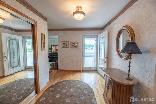 3817 Park Avenue, Edison, NJ 08820