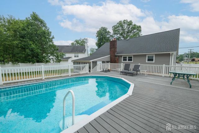 3817 Park Avenue, Edison, NJ 08820