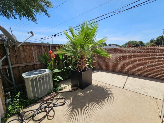 3155 Royal Lane, Dallas, TX 75229