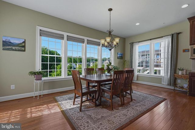 11849 PEPPERVINE DR, Clarksburg, MD 20871