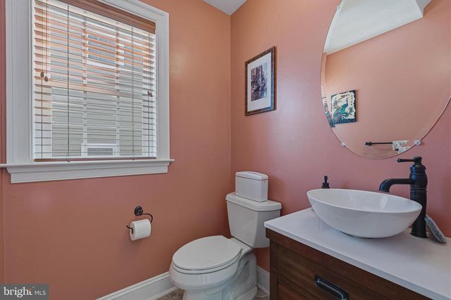 11849 PEPPERVINE DR, Clarksburg, MD 20871