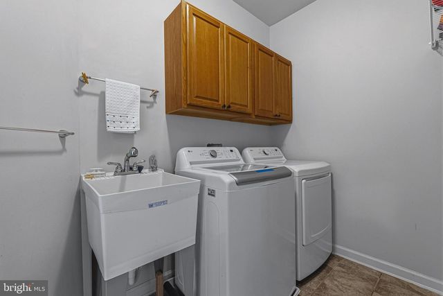 11849 PEPPERVINE DR, Clarksburg, MD 20871