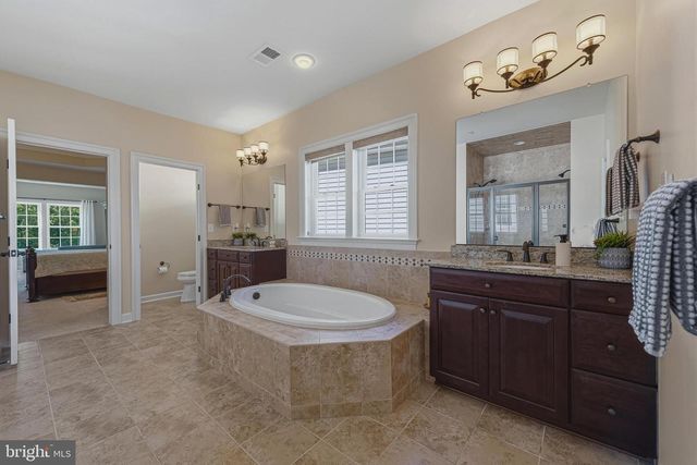 11849 PEPPERVINE DR, Clarksburg, MD 20871