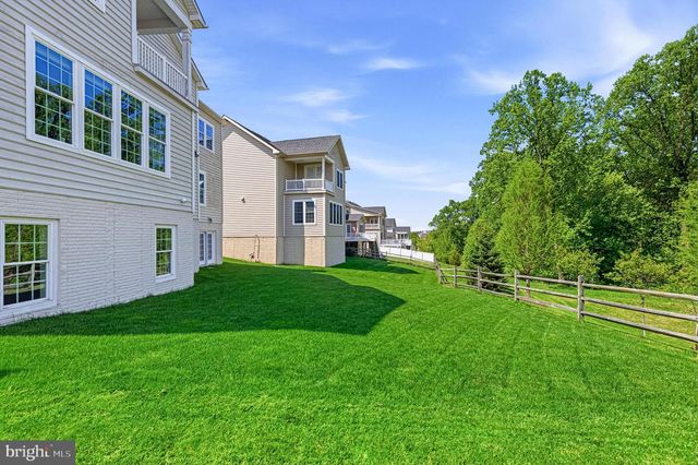 11849 PEPPERVINE DR, Clarksburg, MD 20871