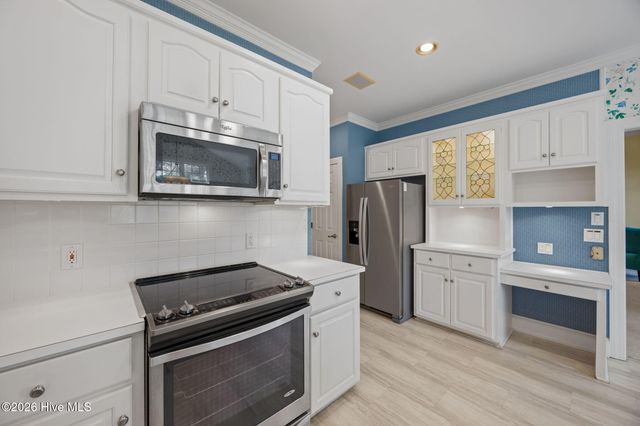 2267 Waterford Drive, Winterville, NC 28590