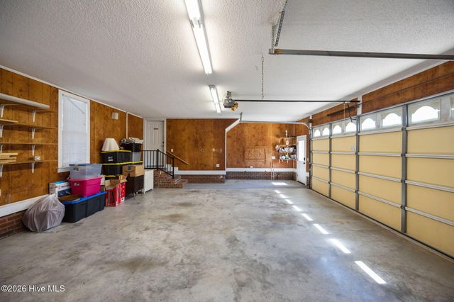 2267 Waterford Drive, Winterville, NC 28590