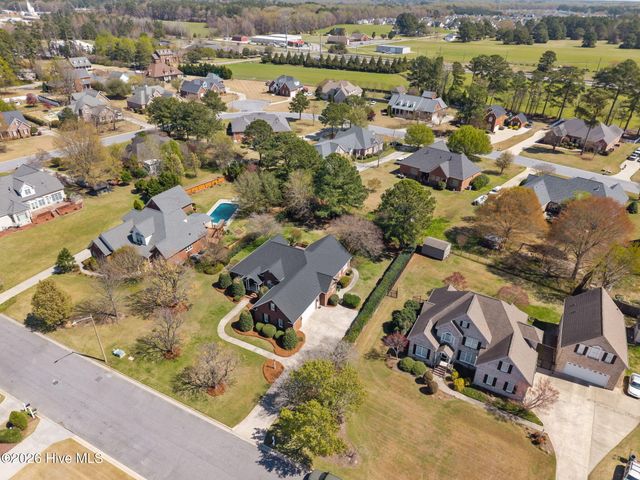 2267 Waterford Drive, Winterville, NC 28590