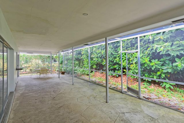 91 SW 11th Avenue, Boca Raton, FL 33486