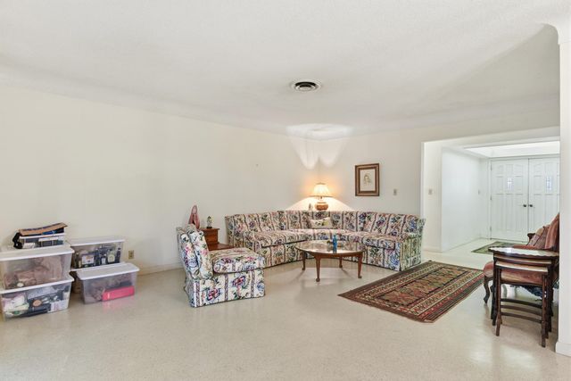 91 SW 11th Avenue, Boca Raton, FL 33486