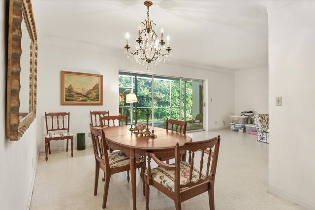 91 SW 11th Avenue, Boca Raton, FL 33486