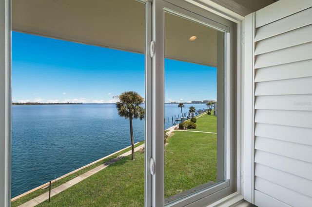 761 JOHN RINGLING BOULEVARD 31, Sarasota, FL 34236