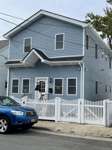 11 Covert Street, Hempstead, NY 11550