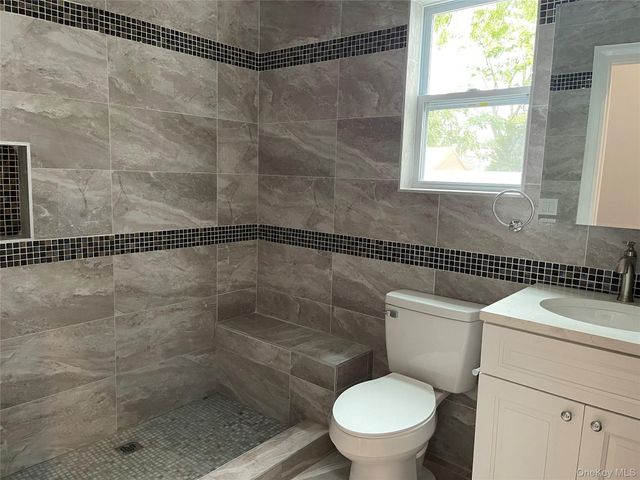 11 Covert Street, Hempstead, NY 11550