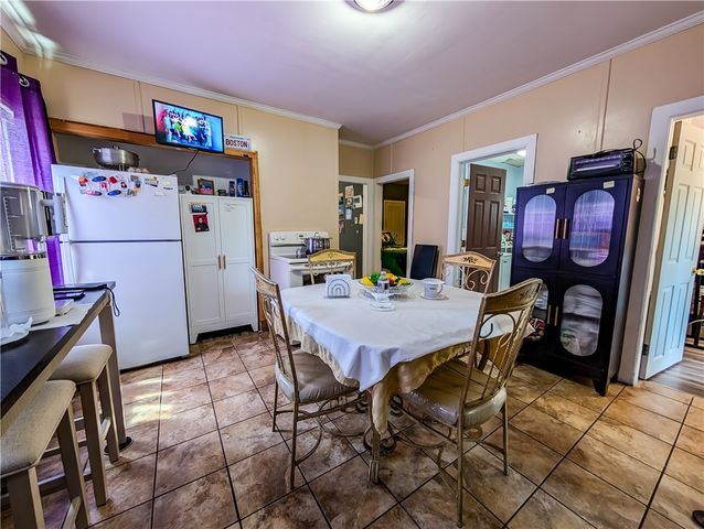 123 Francis Avenue, Pawtucket, RI 02860