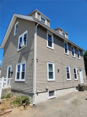 123 Francis Avenue, Pawtucket, RI 02860