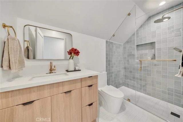 1606 N Kingsley, Los Angeles, CA 90027