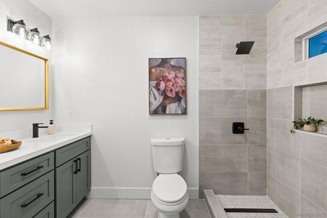 1751 39Th St, San Diego, CA 92105