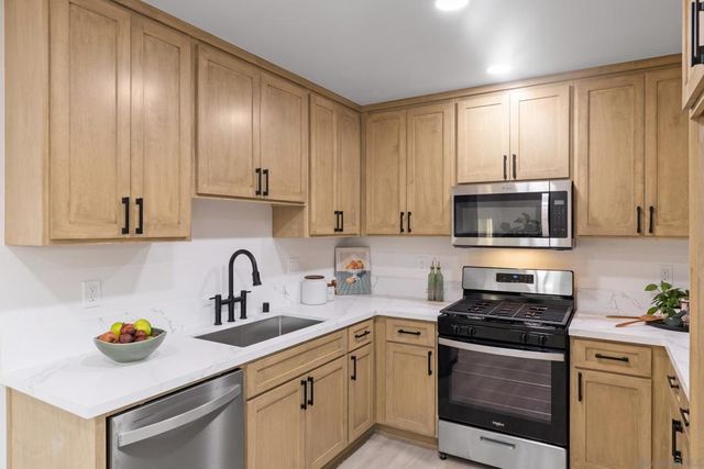 1751 39Th St, San Diego, CA 92105