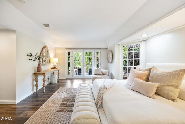 350 Glen Summer Road, Pasadena, CA 91105