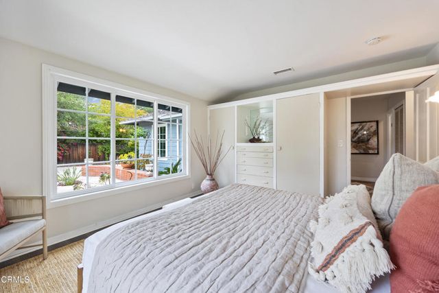 350 Glen Summer Road, Pasadena, CA 91105