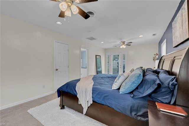 105 Evergreen CIR, Seaford, VA 23696