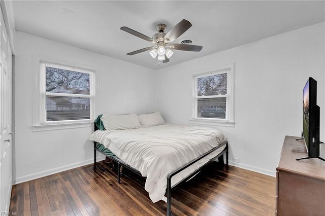 105 Evergreen CIR, Seaford, VA 23696