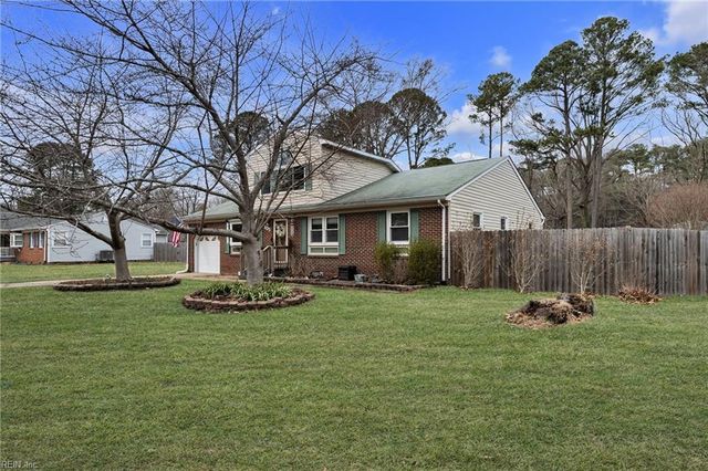 105 Evergreen CIR, Seaford, VA 23696