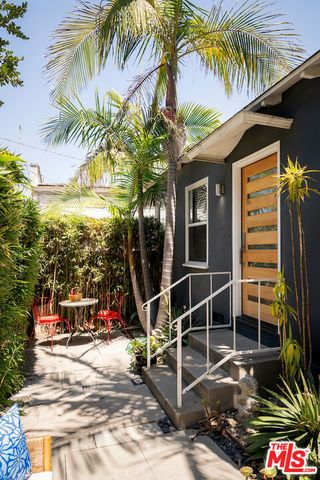 728 Pacific Street, Santa Monica, CA 90405
