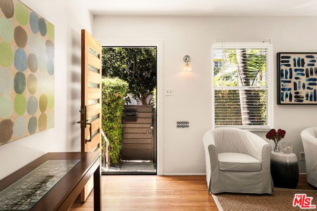 728 Pacific Street, Santa Monica, CA 90405