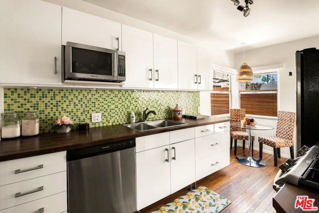 728 Pacific Street, Santa Monica, CA 90405