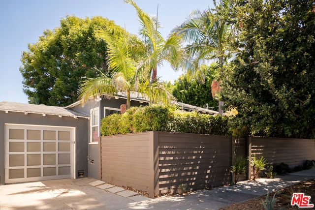 728 Pacific Street, Santa Monica, CA 90405