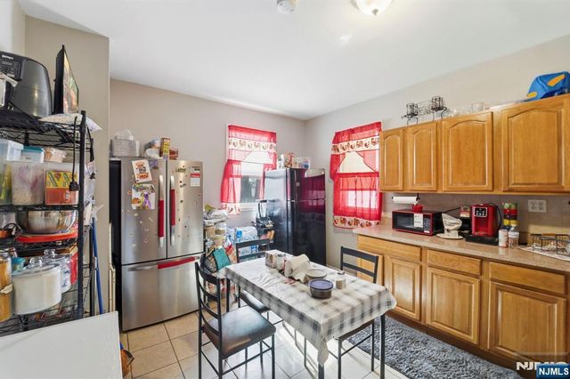 550 Norwood Street, East Orange, NJ 07018