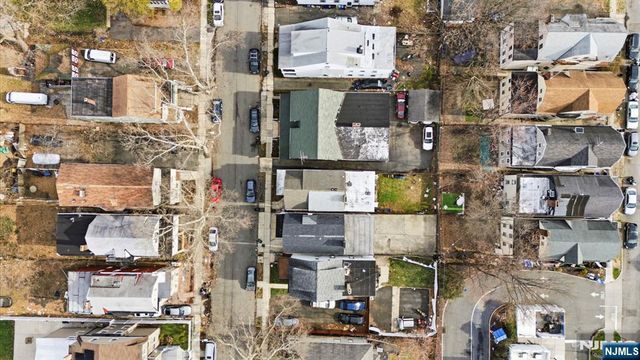 550 Norwood Street, East Orange, NJ 07018