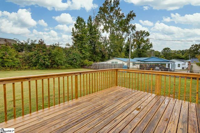 15 Strawberry Drive, Greenville, SC 29617