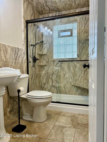 4313 Dohn Ave, Louisville, KY 40216