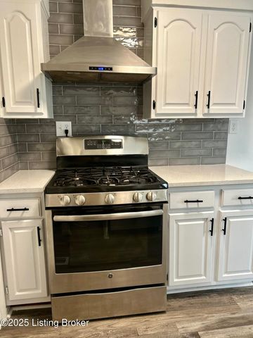 4313 Dohn Ave, Louisville, KY 40216