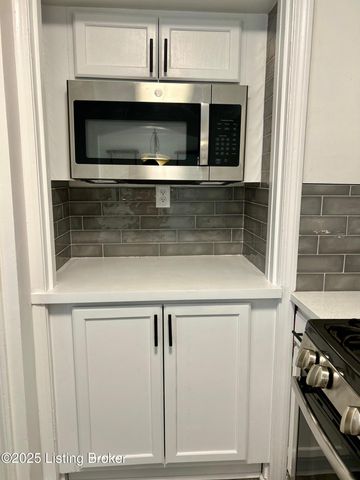 4313 Dohn Ave, Louisville, KY 40216