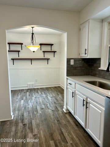 4313 Dohn Ave, Louisville, KY 40216