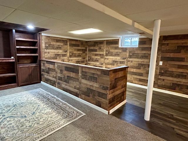 4313 Dohn Ave, Louisville, KY 40216