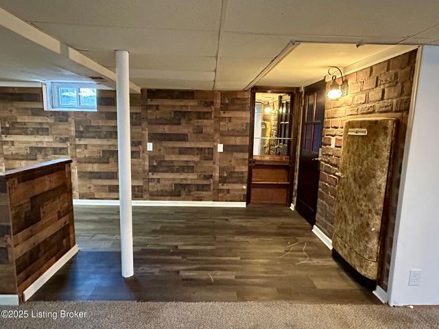 4313 Dohn Ave, Louisville, KY 40216