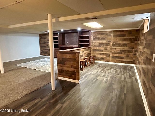 4313 Dohn Ave, Louisville, KY 40216