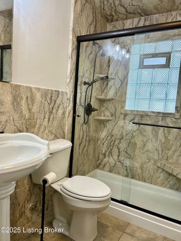 4313 Dohn Ave, Louisville, KY 40216