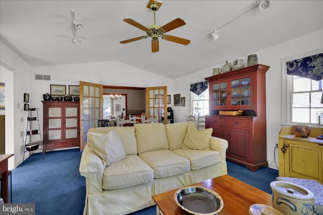 313 PARKVIEW RD, Reading, PA 19606