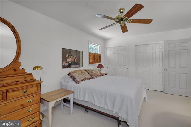 313 PARKVIEW RD, Reading, PA 19606